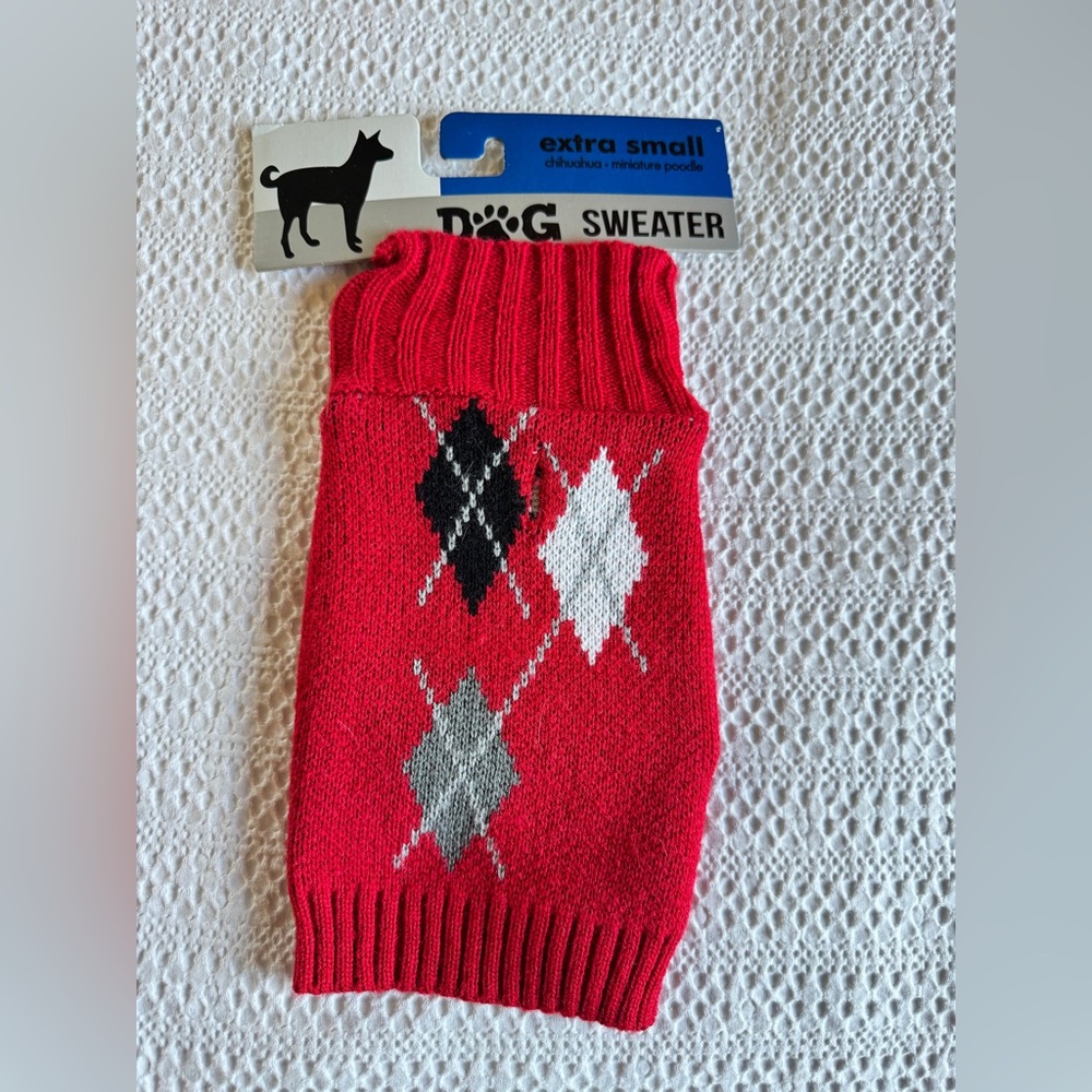 NWT Red Argyle Dog Sweater size extra small